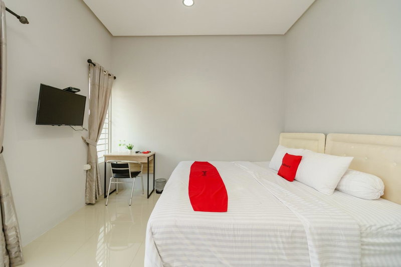 RedDoorz @ Jalan Demang Lebar Raya Palembang, Palembang, Indonesia