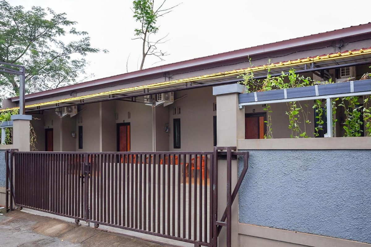 Hotel · RedDoorz Syariah near Exit Tol Pemalang Comal 2, Tjomal