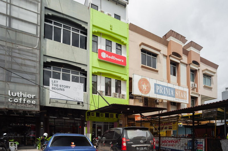 RedDoorz at Jalan Bangau Palembang, Palembang, Indonesia