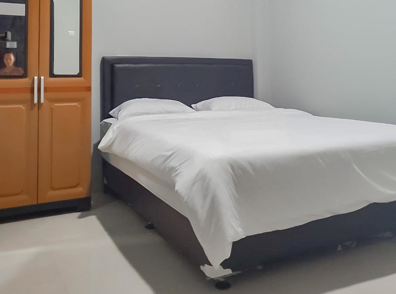 Bumi Ciboled Mitra RedDoorz near Gerbang Tol Pamulihan, Jatinangor, Indonesia