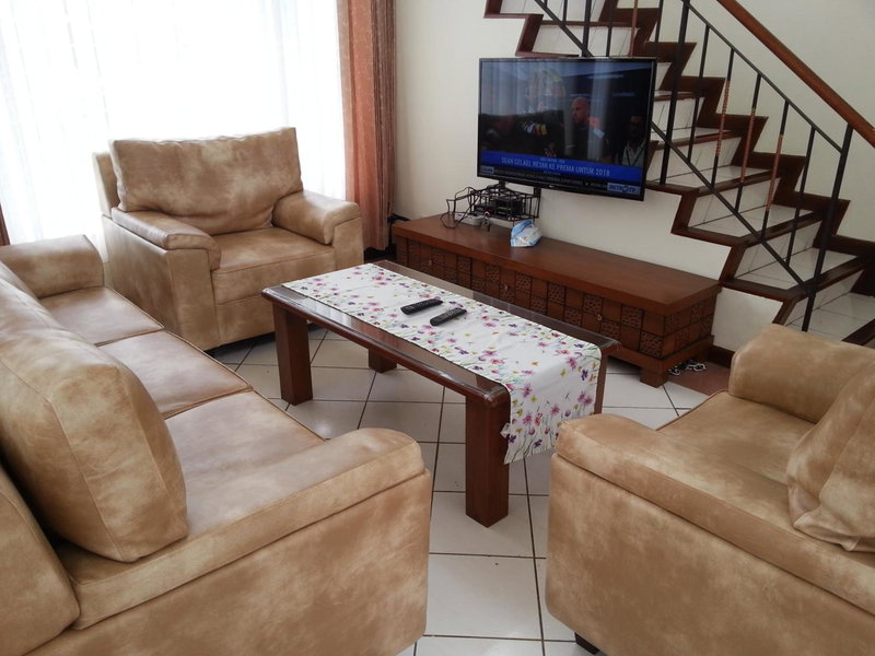 Villa 5cemara, Batureo 1, Indonesia