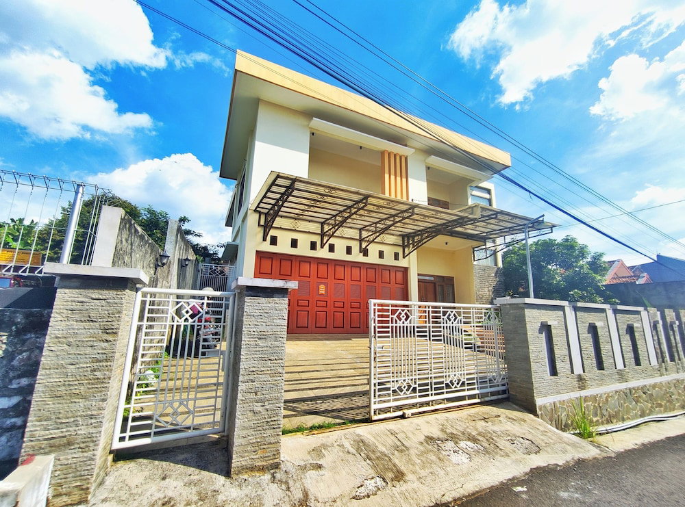 Homestay Semarang, Indonesia