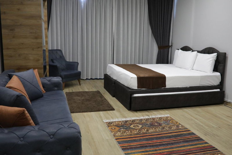 Tavra Daltaban, Istanbul, Turkey