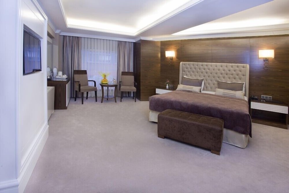 Mirilayon Hotel, Turkey