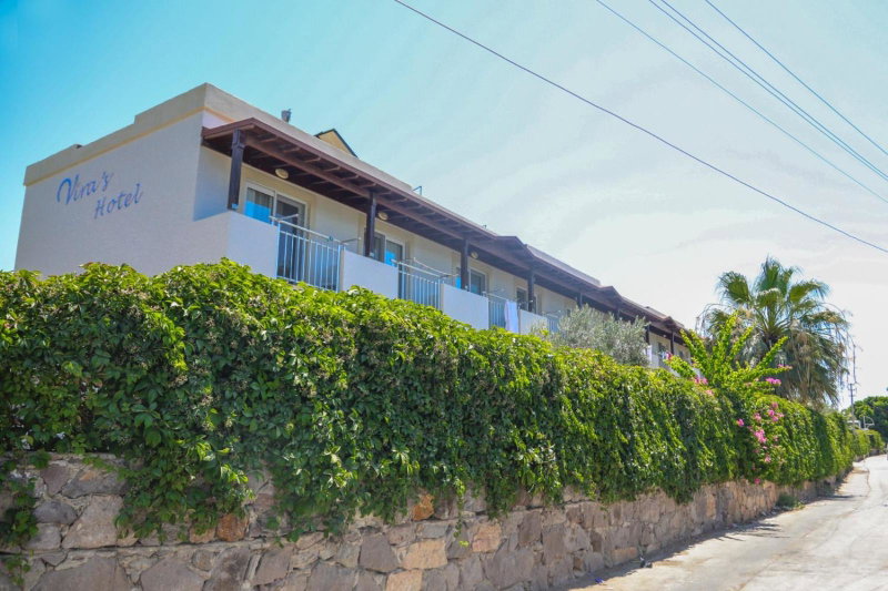 Viras Hotel, Ortakent, Turkey