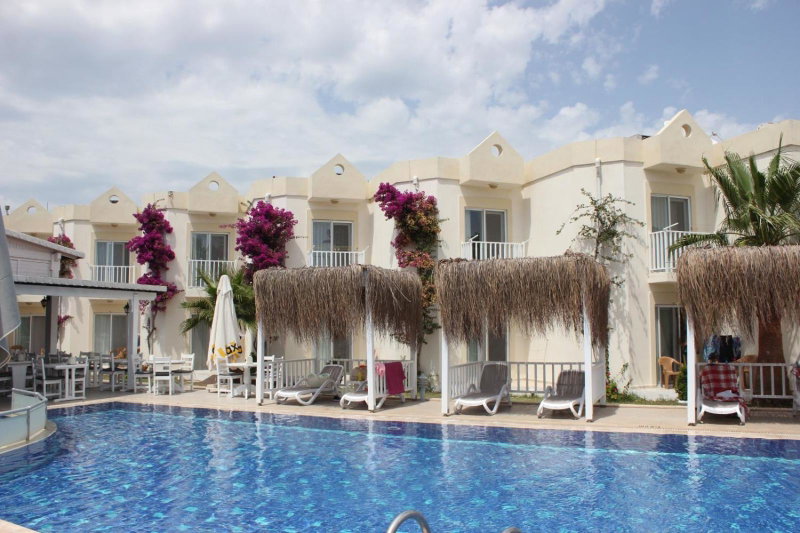 Viras Hotel, Ortakent, Turkey