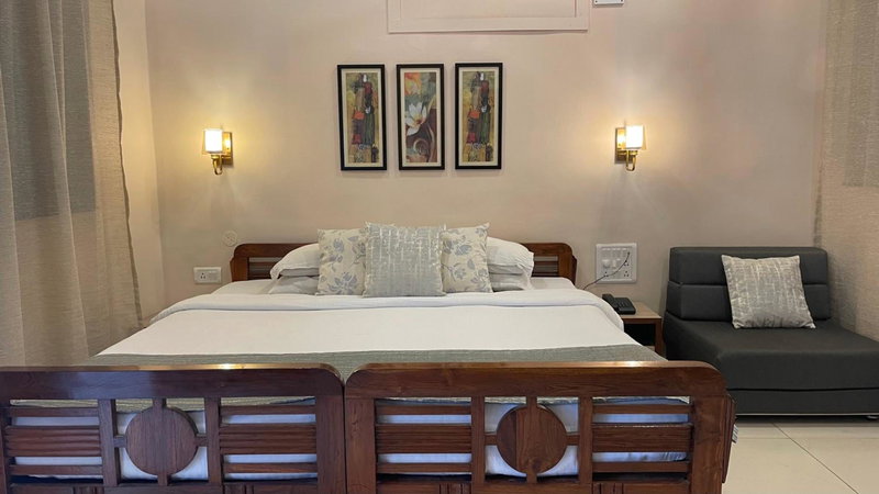 IL Palazzo Villas, Panchgani, India