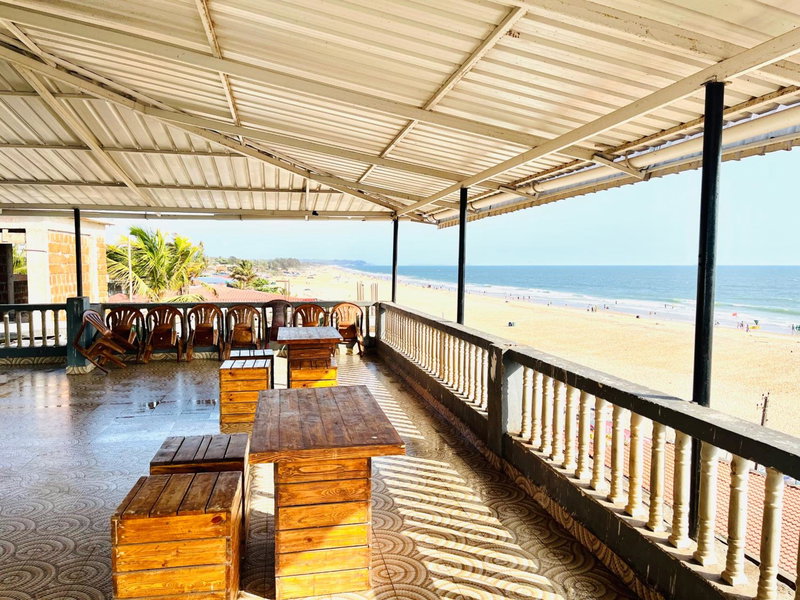 Baga Beach Sunset And Spa, Baga, India