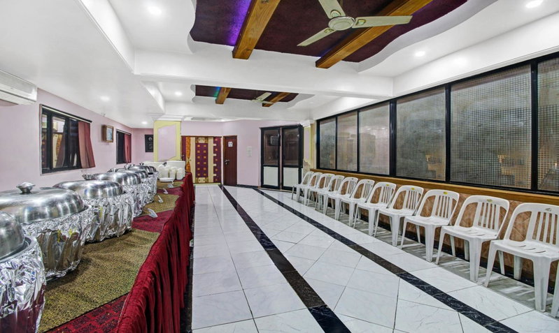 Treebo Eagle Executive, Pune, India