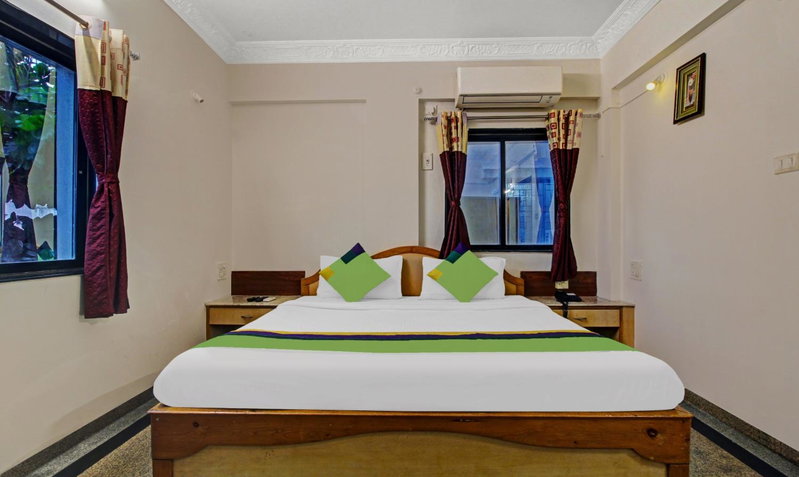 Treebo Eagle Executive, Pune, India