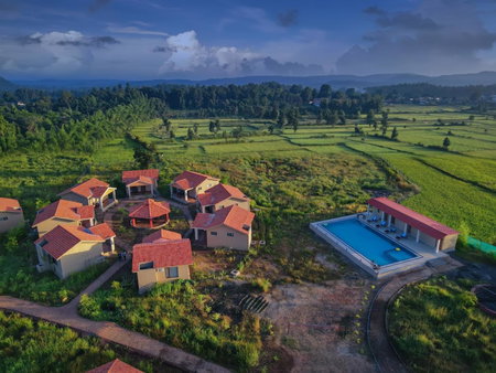 Aranyak Resort Kanha, Dhanwār, India