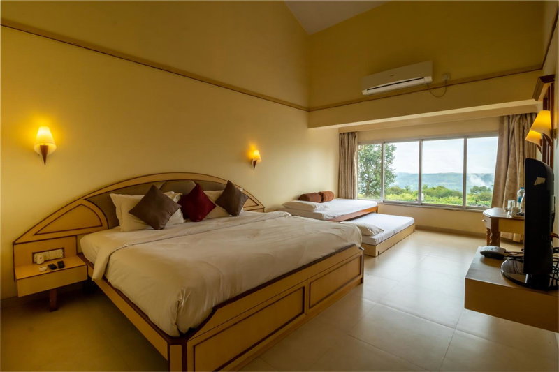Blue Country Resort, Panchgani, India