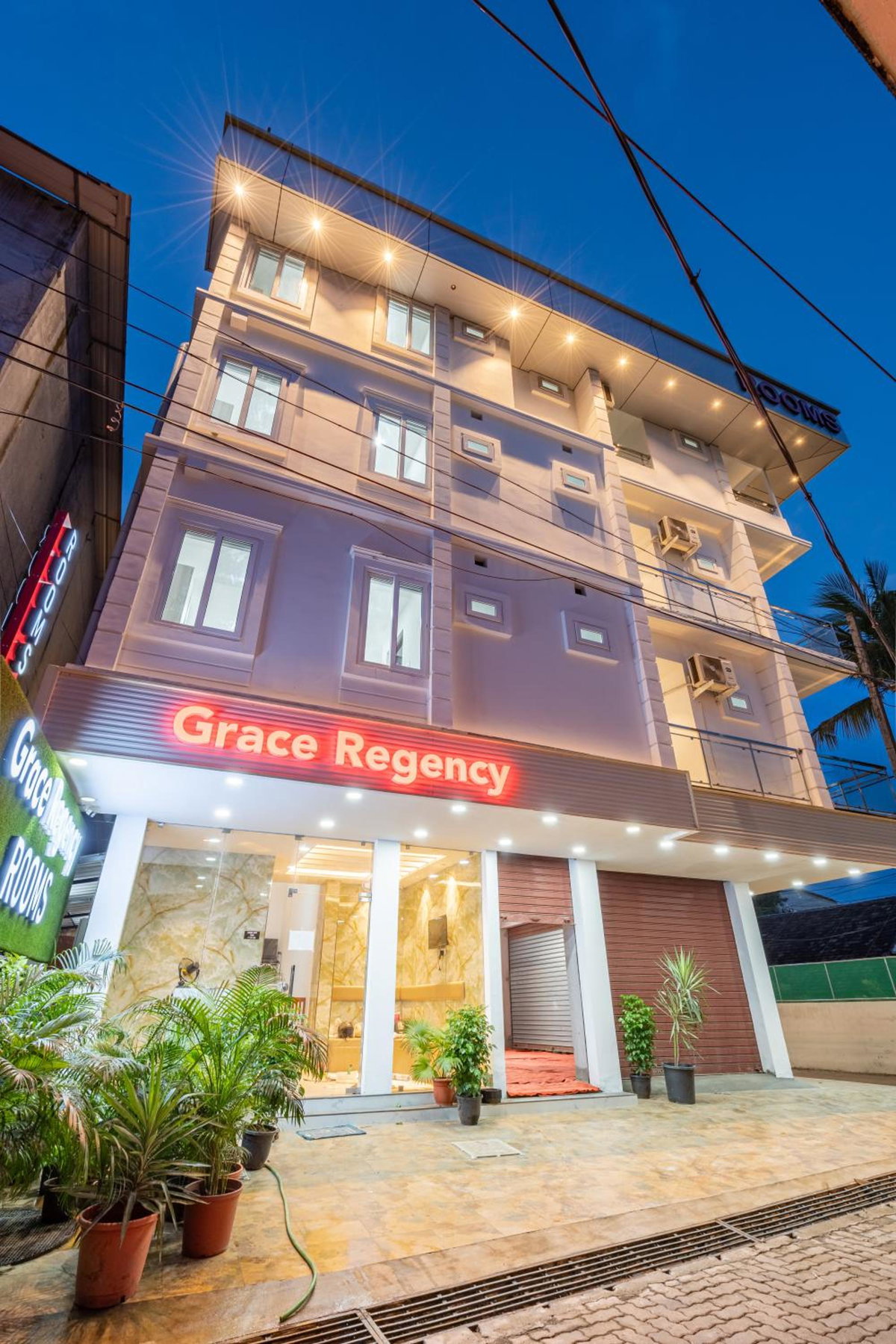 Hotel · Grace Regency, Cochin