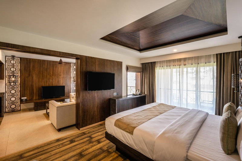 Silver Waves Resort & Spa - Daman, Daman, India