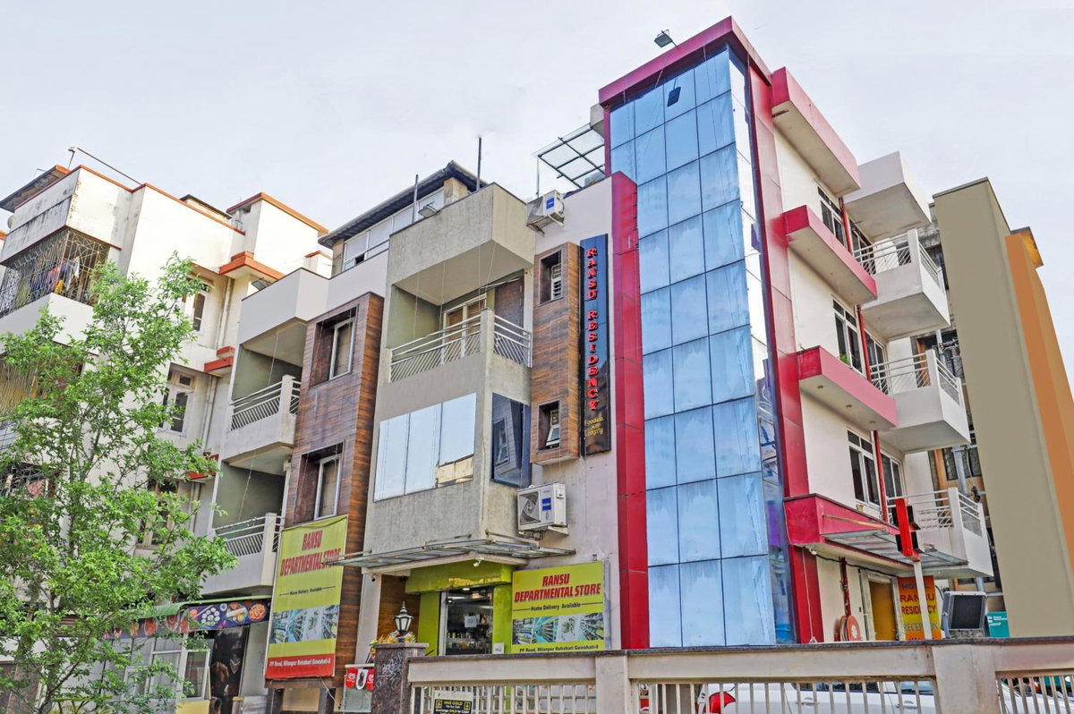 Itsy Hotels Ransu Residency, India