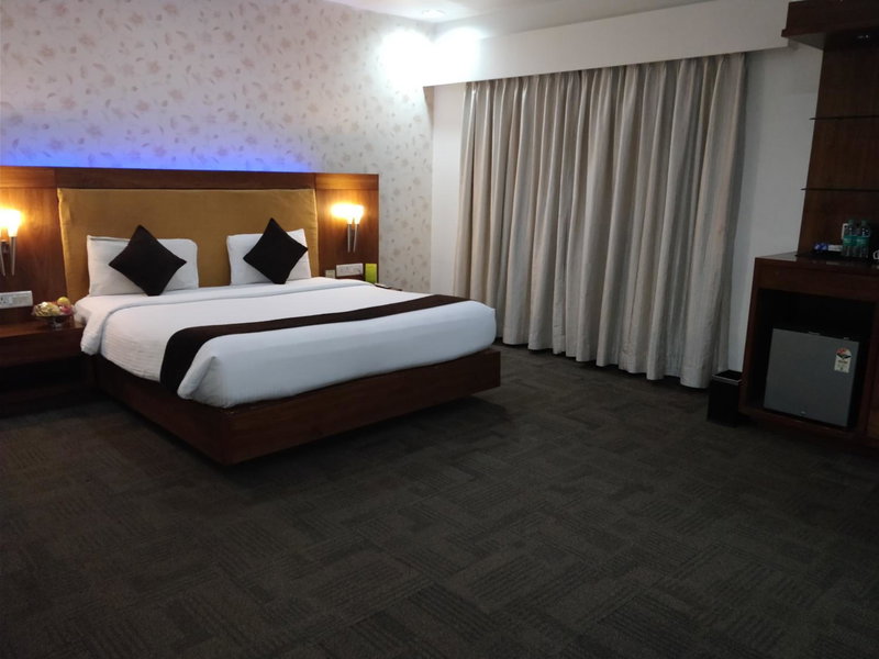 Hotel Ambient Turret, Bangalore, India