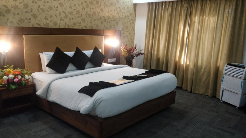 Hotel Ambient Turret, Bangalore, India