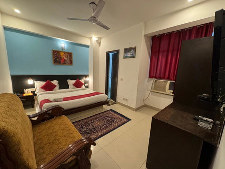 Airport Hotel Port View,Complimentary Airport Pickup or Drop, New Delhi, India