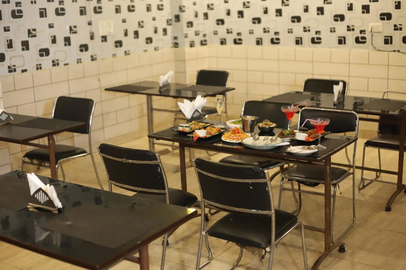 Airport Hotel Port View,Complimentary Airport Pickup or Drop, New Delhi, India