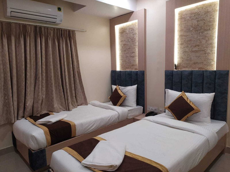 The Panash Hotel & Banquets, Kolkata, India