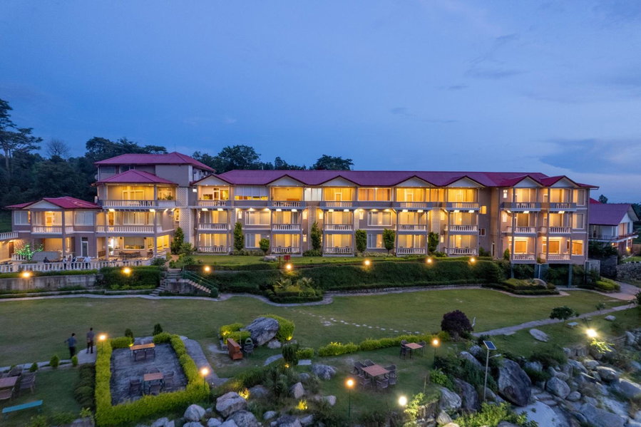 Neugal Riverfront Resort, Pālampur, India