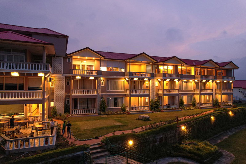 Neugal Riverfront Resort, Pālampur, India