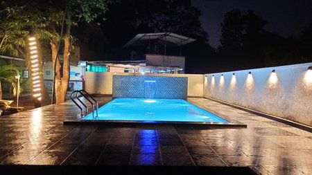 Kamal Homes, Kīhīm, India