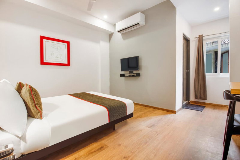 OYO Townhouse 164 Near ESI HOSPITAL, Ameerpet, India