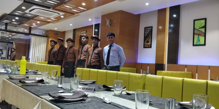 Hotel Royal Shelter, Vapi, India