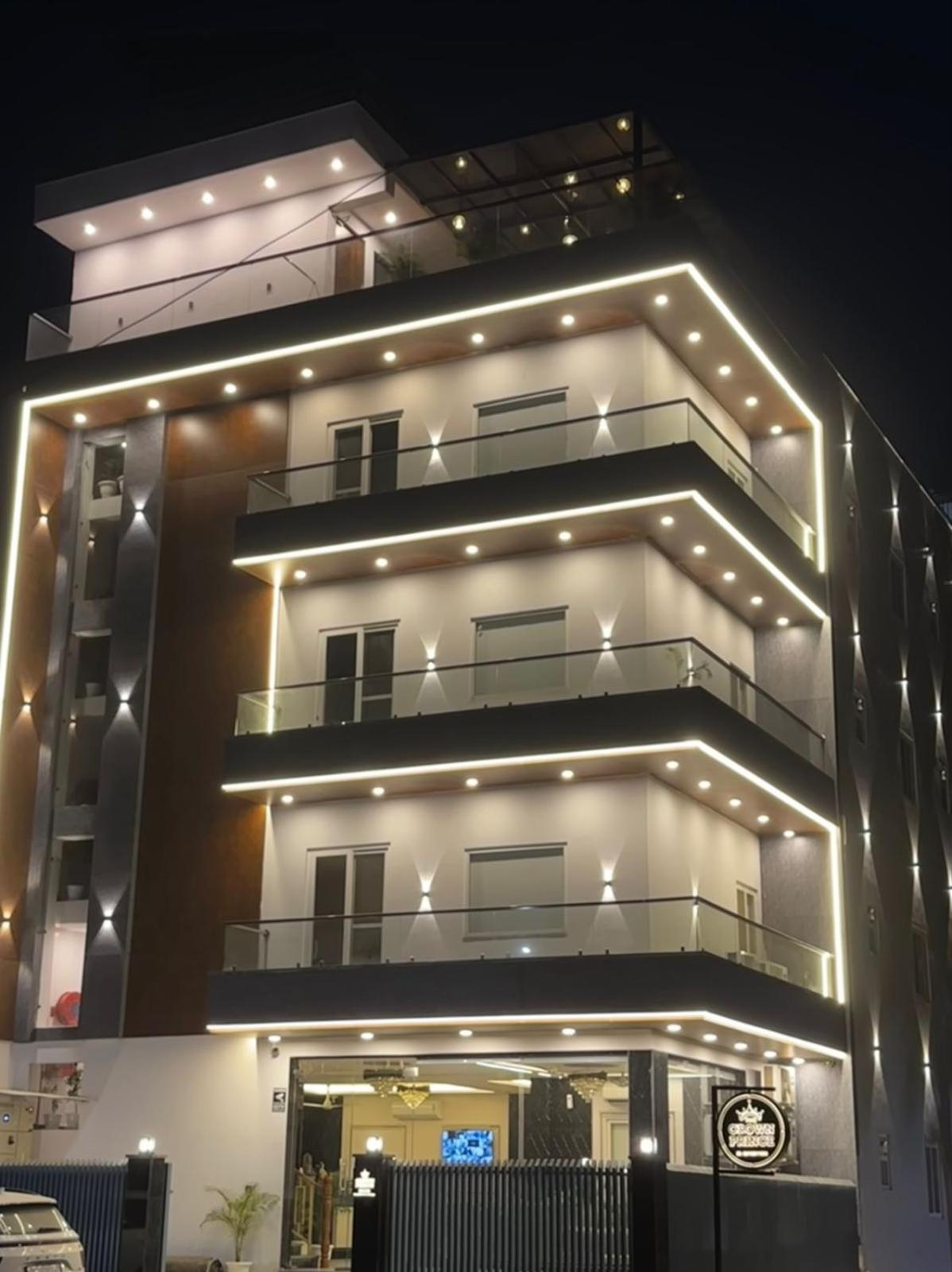 Hotel · The Crown Prince, Greater Noida