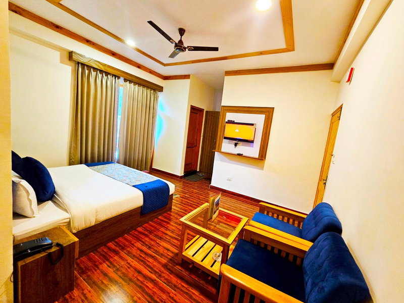 Hotel Marina Heights, Manāli, India