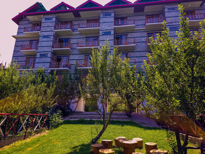 Hotel Marina Heights, Manāli, India