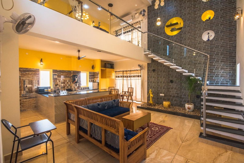 mezzanine villa W/T Hot Tub Jacuzzi, Kālapettai, India