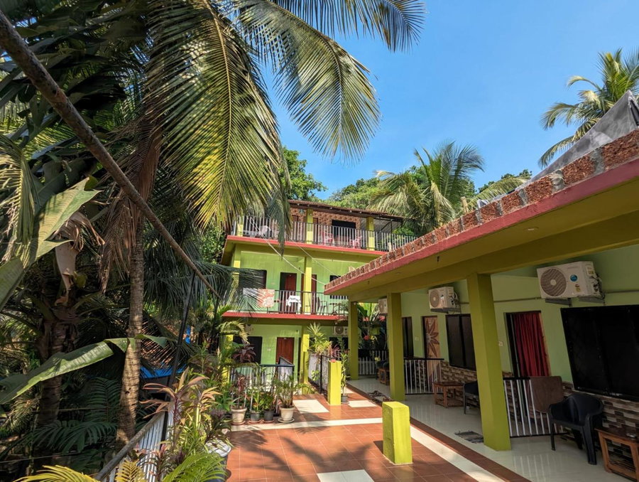 Luciano Guest House, Arambol, India
