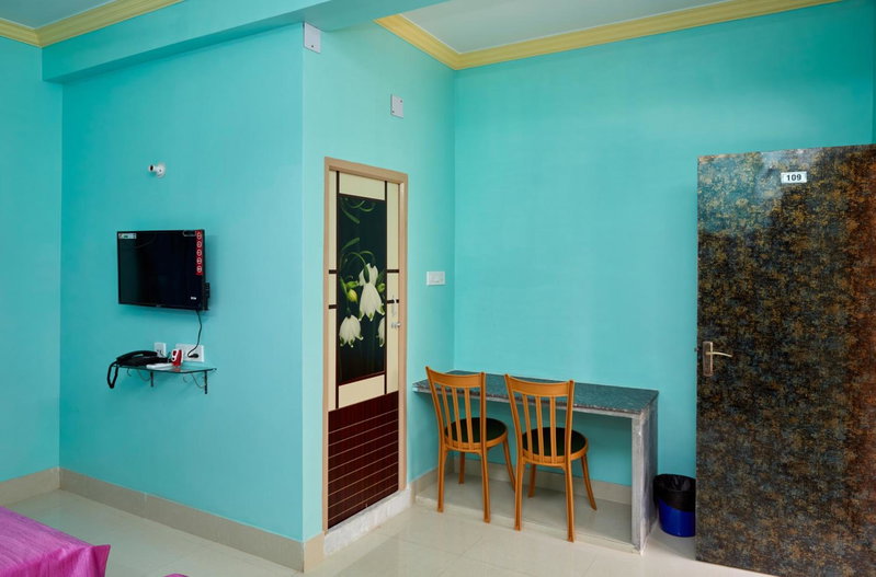 deb Guest House And Banquet hall, Kolkata, India