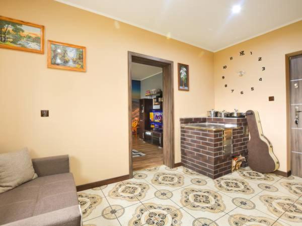 Apartament Folkowy Wujek pod Gromadzyniem, Ustrzyki Dolne, Poland