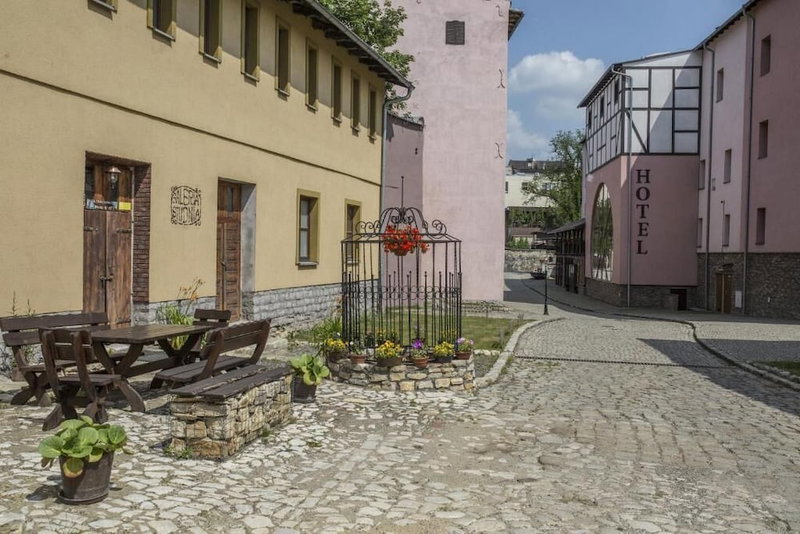 Hotel Zamkowy Młyn, Krapkowice, Poland