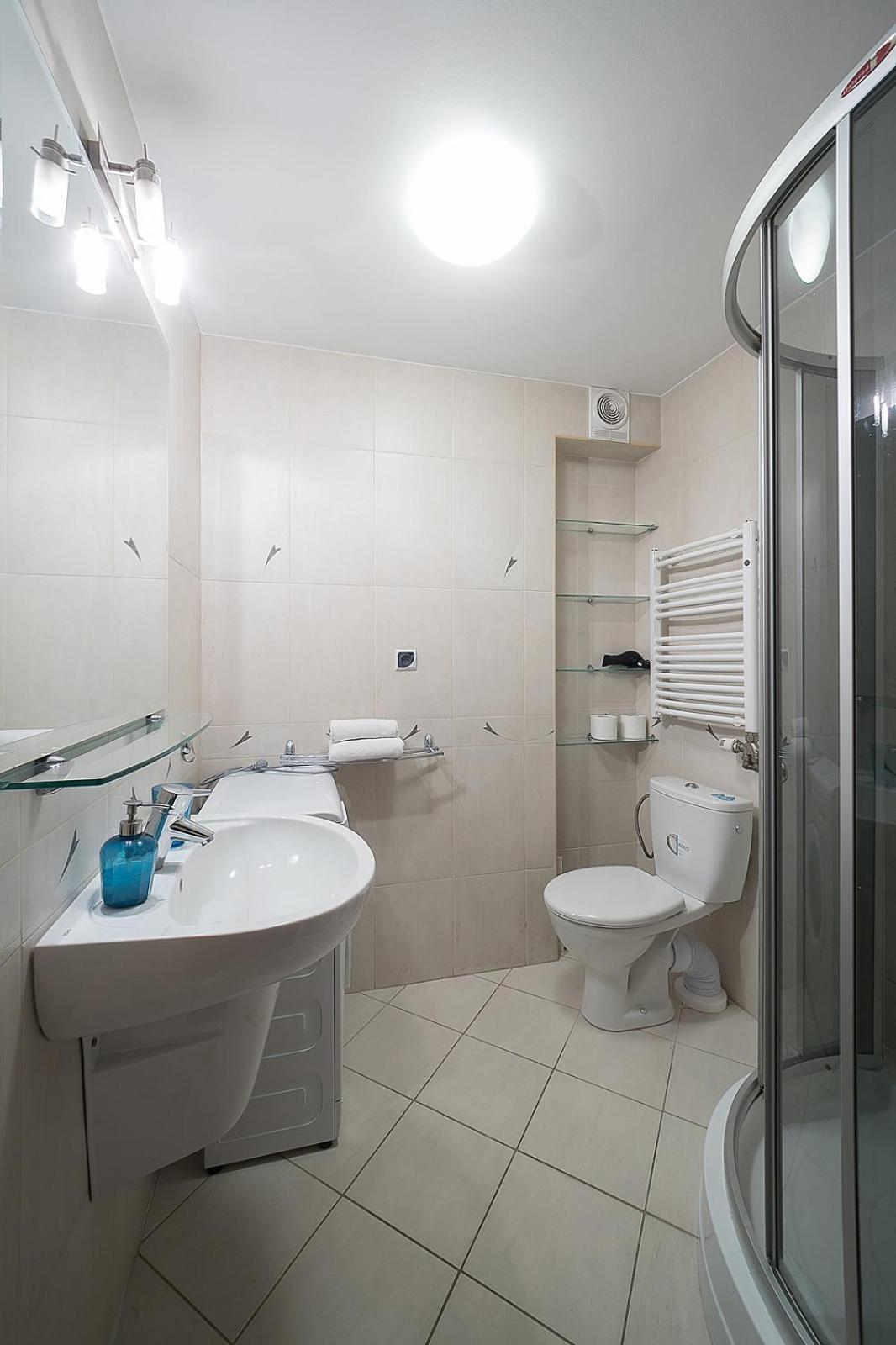 Main Square Studio with TERRACE & Air condition, Poland