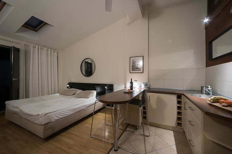 Main Square Studio with TERRACE & Air condition, Kraków, Poland