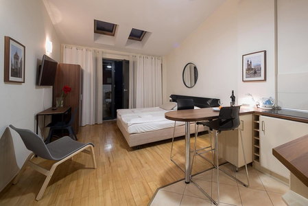 Main Square Studio with TERRACE & Air condition, Kraków, Poland