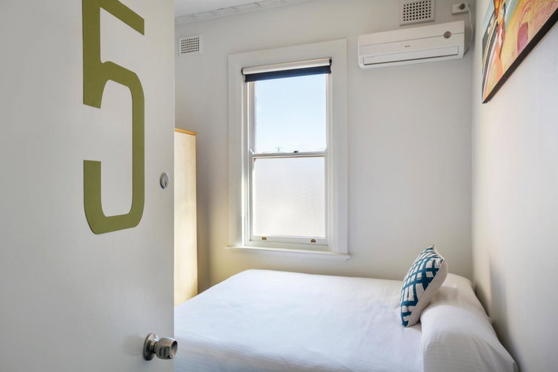 Melton Hotel Auburn, Sydney, Australia