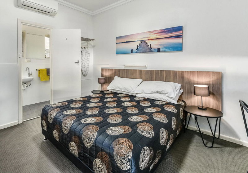Rest Motels, Naracoorte, Australia