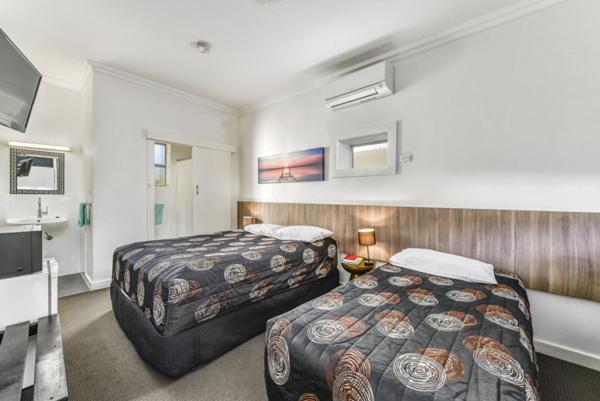 Rest Motels, Naracoorte, Australia
