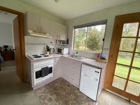 Richo’s Retreat, 1 bed unit near Great Ocean Road, Cobden, Australia