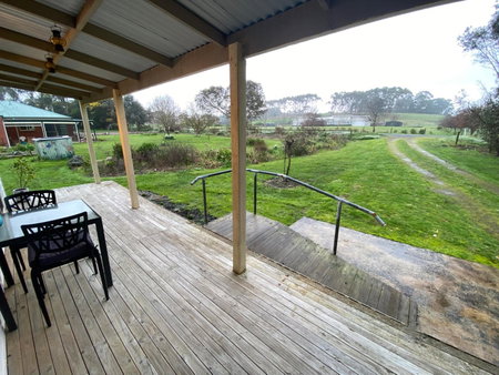 Richo’s Retreat, 1 bed unit near Great Ocean Road, Cobden, Australia