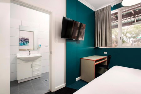 Greenacre Hotel, Sydney, Australia