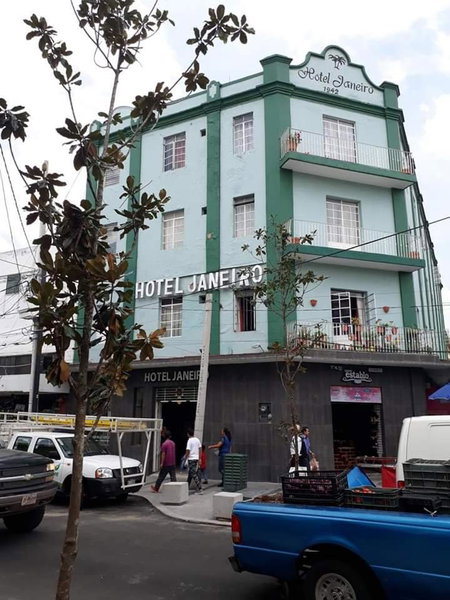 Hotel Janeiro, Guadalajara, Mexico