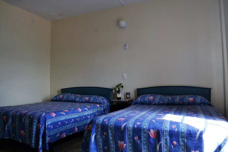 Hotel Janeiro, Guadalajara, Mexico