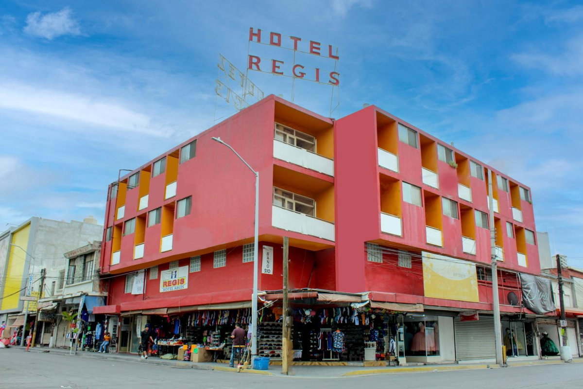 Hotel Regis, Mexico