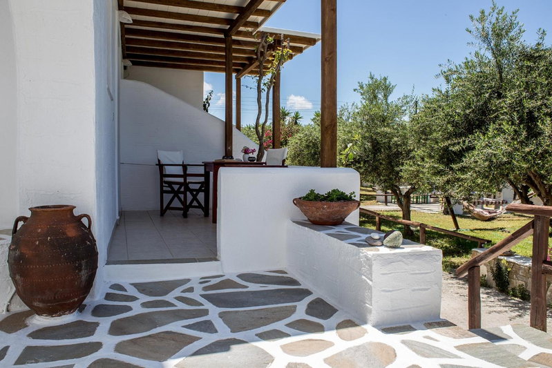 Marili Apartments Studios, Parasporos, Greece